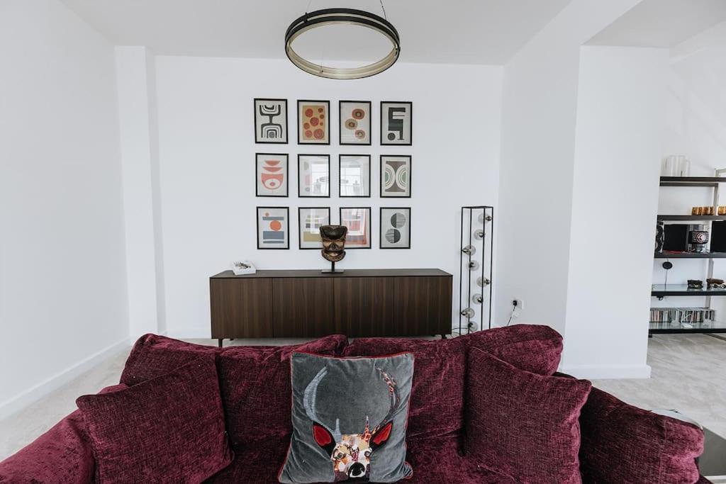 Bobbin Row - Grade 2 Listed Property With A Beautiful Design With Access To Leeds Leeds  Buitenkant foto