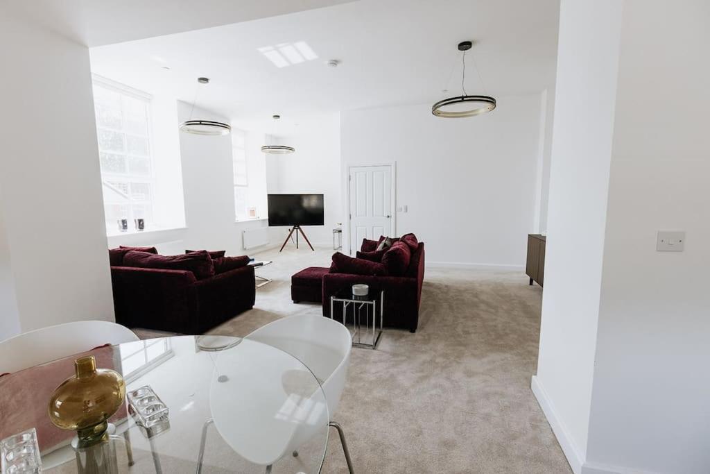 Bobbin Row - Grade 2 Listed Property With A Beautiful Design With Access To Leeds Leeds  Buitenkant foto